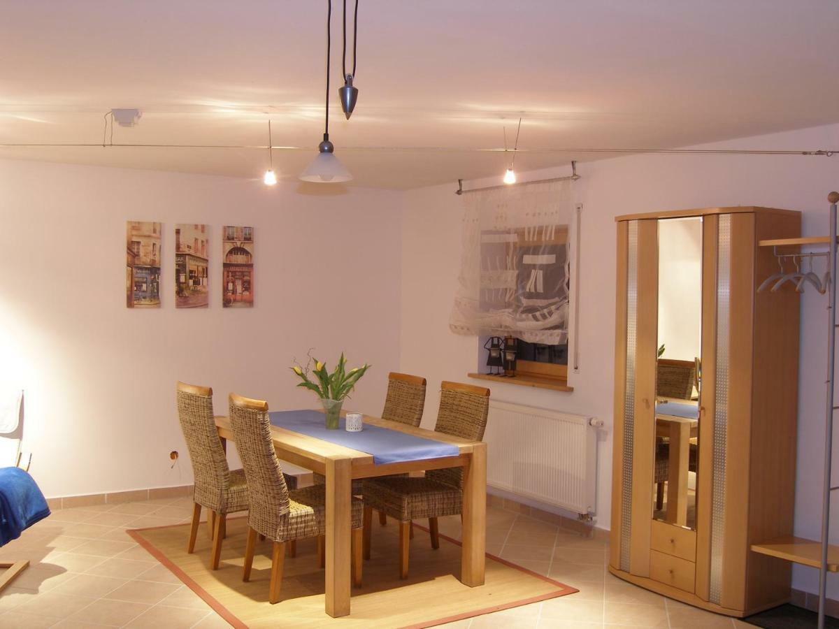 Ferienwohnung Stettfeld Exterior foto